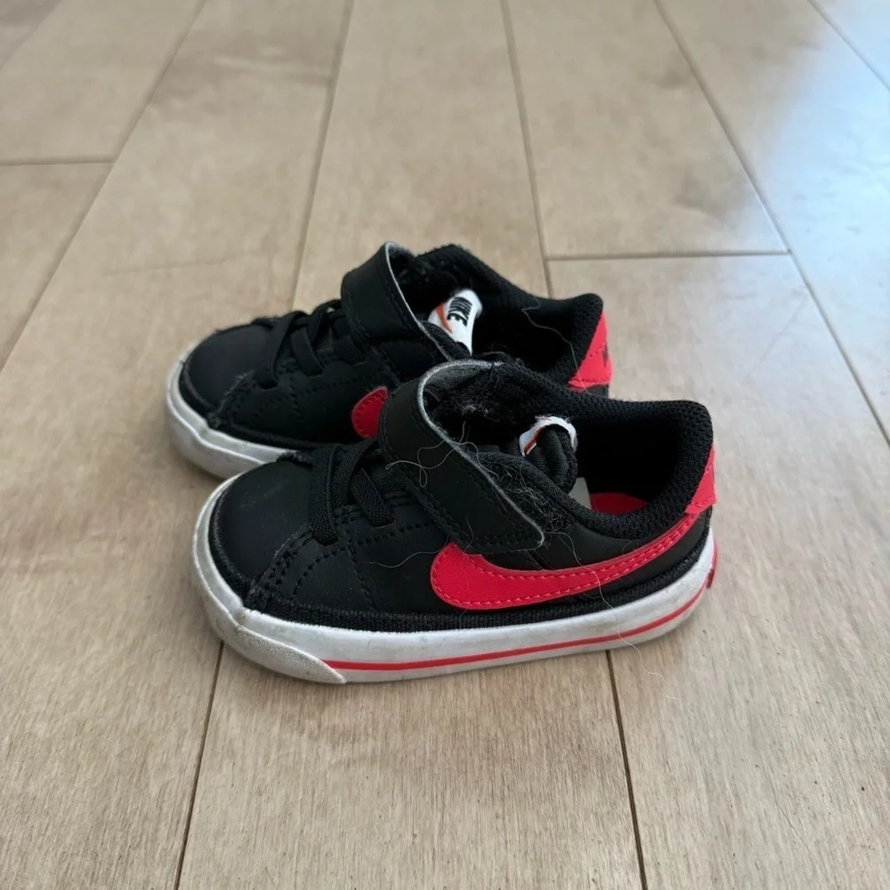 Nike Court Borough Kids Black and Red Sneakers